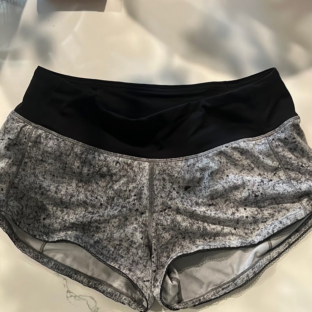 Lululemon speed up shorts. Size 4.